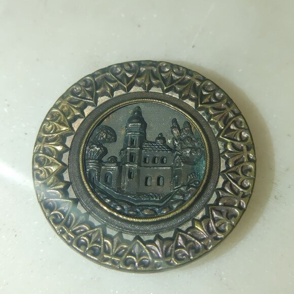 Button Antique Vintage Victorian Castle Design Picture Ornate Border The Chateau - Picture 7 of 8